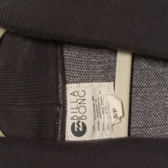 Navy Blue Billabong, size small sweater. - Picture 2 of 6